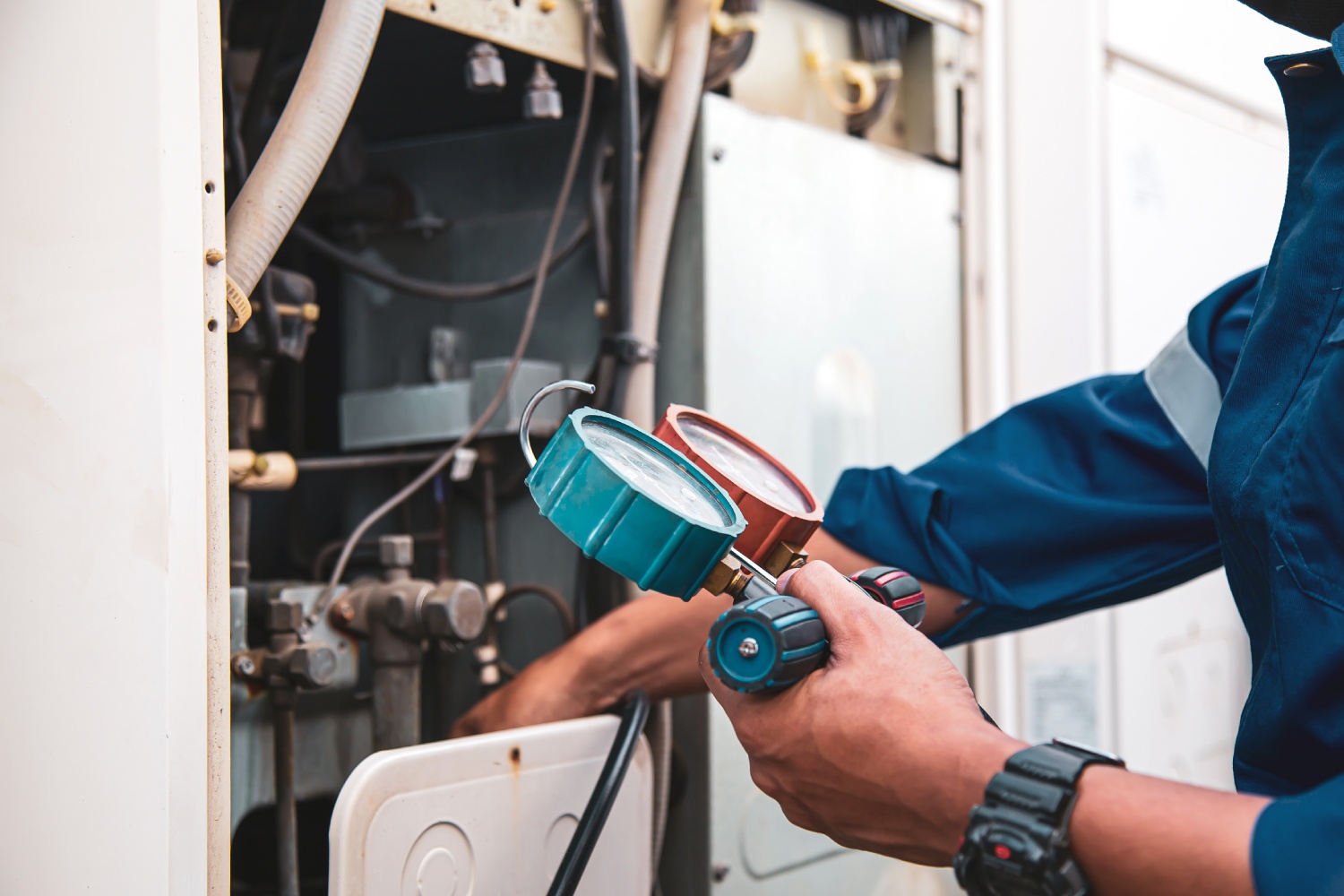 commercial refrigeration image 3 Photo of a Technician